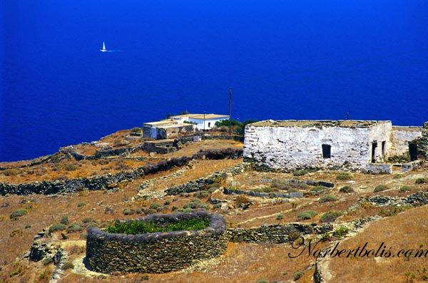 folegandros paysage